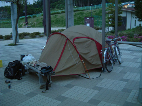 小坂田公園でのキャンプ